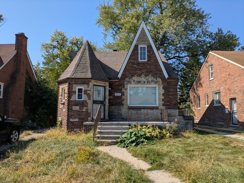 14859 Hubbell Ave in Detroit, MI - Building Photo