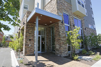 Alder Suites in Eugene, OR - Foto de edificio - Building Photo