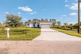 3008 29th St W in Lehigh Acres, FL - Building Photo - Building Photo