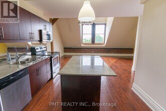 200 Stinson St in Hamilton, ON - Building Photo - Building Photo