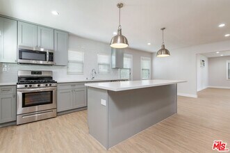 2920 Alsace Ave in Los Angeles, CA - Building Photo - Building Photo