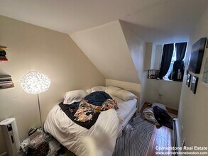 22 Phillips St, Unit M in Boston, MA - Foto de edificio - Building Photo