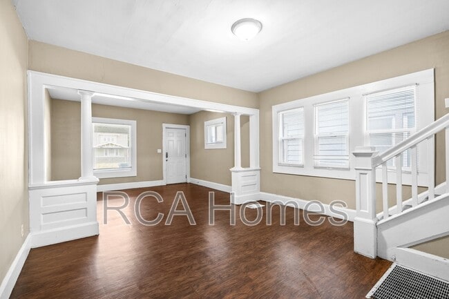 property at 4118 E Washington St