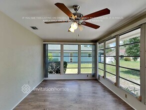 4237 Charing Cross Rd in Sarasota, FL - Foto de edificio - Building Photo