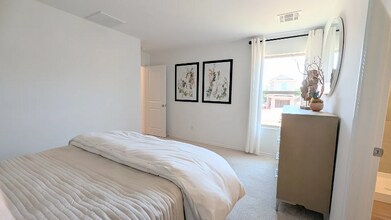 3306 NW 148th St in Oklahoma City, OK - Foto de edificio - Building Photo