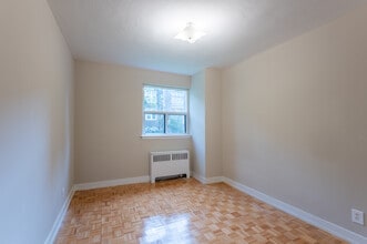 700 & 730 Ontario Street Apartments in Toronto, ON - Building Photo - Building Photo