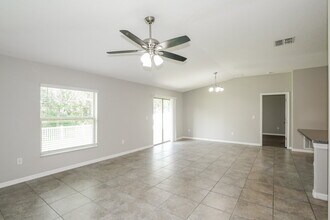 39862 Dawson Chase Dr in Zephyrhills, FL - Building Photo - Building Photo