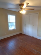 56 High St, Unit 2R in Southbridge, MA - Building Photo - Building Photo