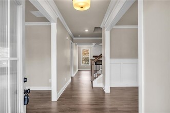 6984 Lancaster Xing in Flowery Branch, GA - Building Photo - Building Photo