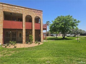 33 Highland Park Ave in Mission, TX - Building Photo