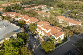 Village At Abacoa Condominiums in Jupiter, FL - Building Photo - Building Photo