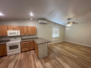 1346 Texas Ave-Unit -1346 Texas Avenue Unit B in Grand Junction, CO - Building Photo - Building Photo