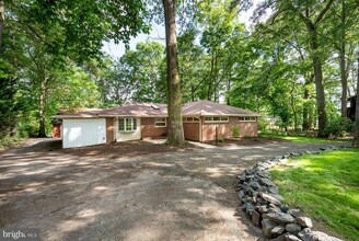 24421 Beaver Dam Dr in Seaford, DE - Building Photo - Building Photo