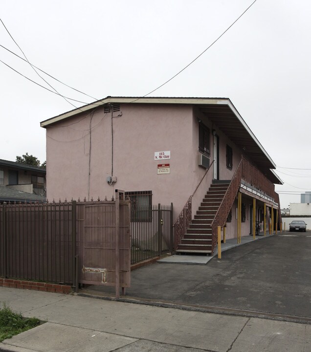 115 N Mc Clay St in Santa Ana, CA - Building Photo