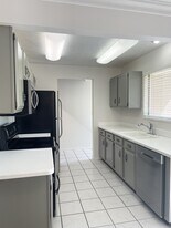 1871 Monterey Dr in Murray, UT - Building Photo