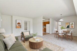 Suburban Park in York, PA - Building Photo