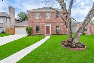 12818 Chamberlain Dr in Houston, TX - Building Photo - Building Photo