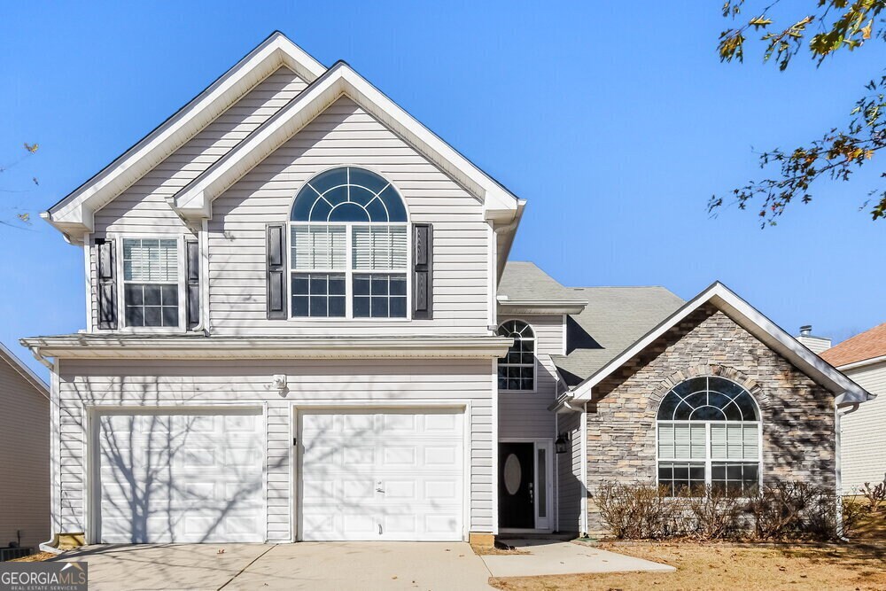 6926 Foxmoor Way in Douglasville, GA - Building Photo