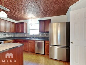 8715 Veranda Ct in San Antonio, TX - Foto de edificio - Building Photo