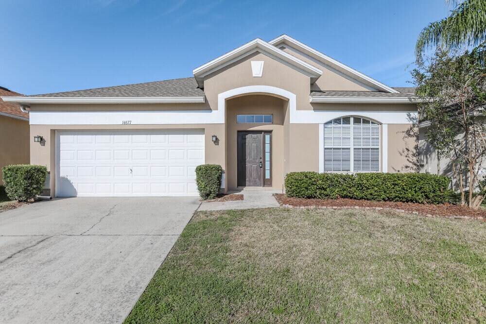 14677 Kristenright Ln in Orlando, FL - Foto de edificio