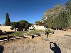 4827 W Ave L 6 in Quartz Hill, CA - Building Photo - Building Photo