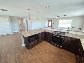 1261 N Patterson Ave in Florence, TX - Building Photo - Building Photo