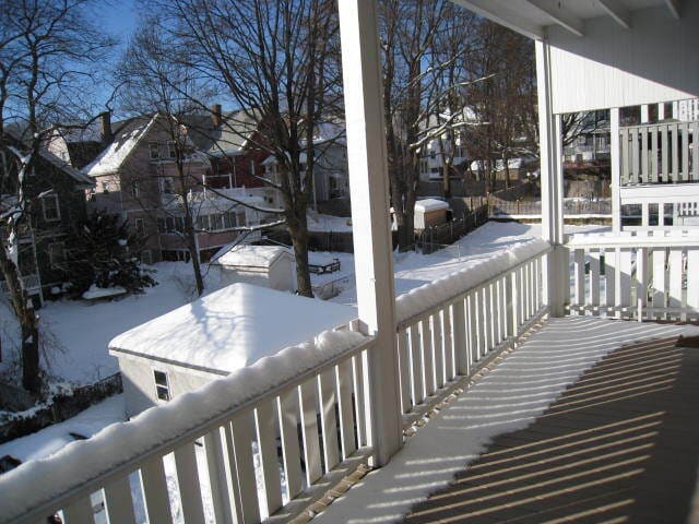 18 Bigelow St, Unit 3 in Boston, MA - Foto de edificio - Building Photo