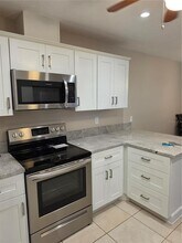 6257 Draw Ln in Sarasota, FL - Building Photo - Building Photo