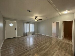 4884 Duncan Rd in Punta Gorda, FL - Building Photo - Building Photo