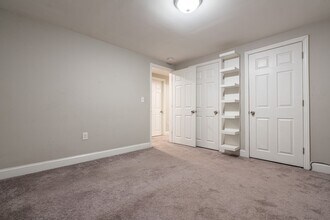 295 Huxley Ave in Providence, RI - Building Photo - Building Photo