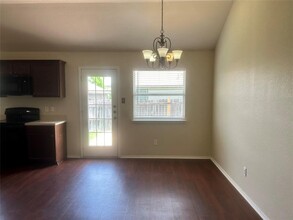 140 Calcite Ln in Jarrell, TX - Building Photo - Building Photo