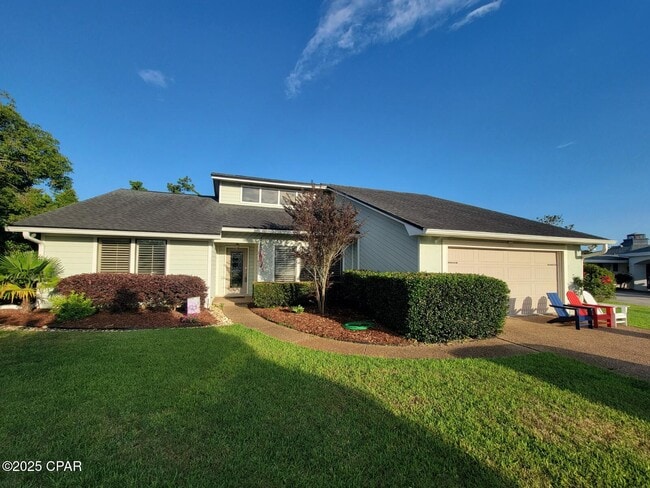 property at 633 Amberjack Dr