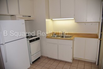 16 Clubhouse Ave-Unit -4 in Los Angeles, CA - Foto de edificio - Building Photo