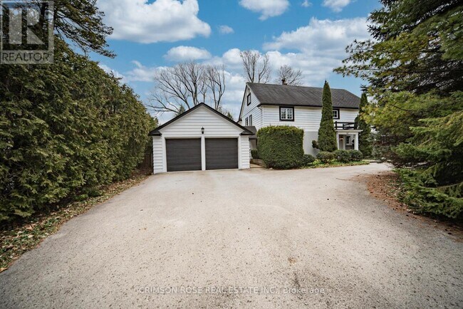 40 Birch Hill Ln in Oakville, ON - Building Photo - Building Photo