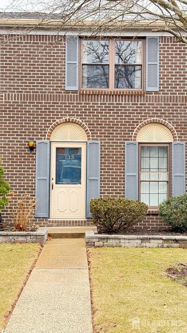 property at 133 Berkshire Ct