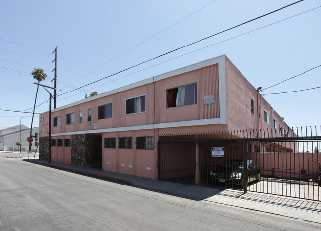 Park Manchester Apartments in Los Angeles, CA - Building Photo - Building Photo