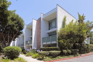 2 Bedroom Torrance Beach Apartments For Rent Redondo Ca Ocean Club Apartments