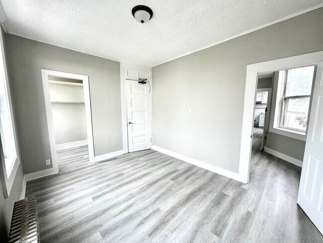 185 Beacon Ave in Jersey City, NJ - Building Photo - Building Photo