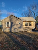 311 S Park Ave in Joplin, MO - Building Photo