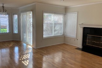 8179 Rimridge Ln in San Diego, CA - Building Photo - Building Photo