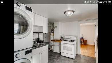 1715 6th St NE, Unit #2 in Minneapolis, MN - Foto de edificio - Building Photo