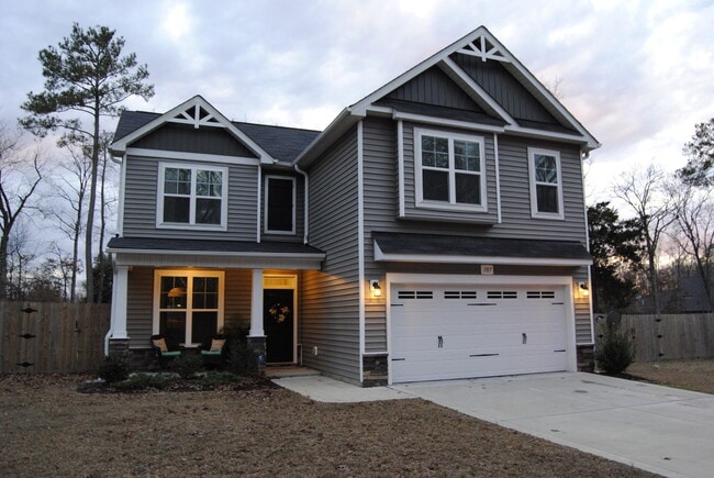 107 W Berkshire Ct in Goldsboro, NC - Building Photo - Building Photo