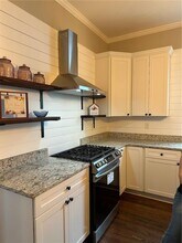 46 Akron St in Cartersville, GA - Building Photo - Building Photo