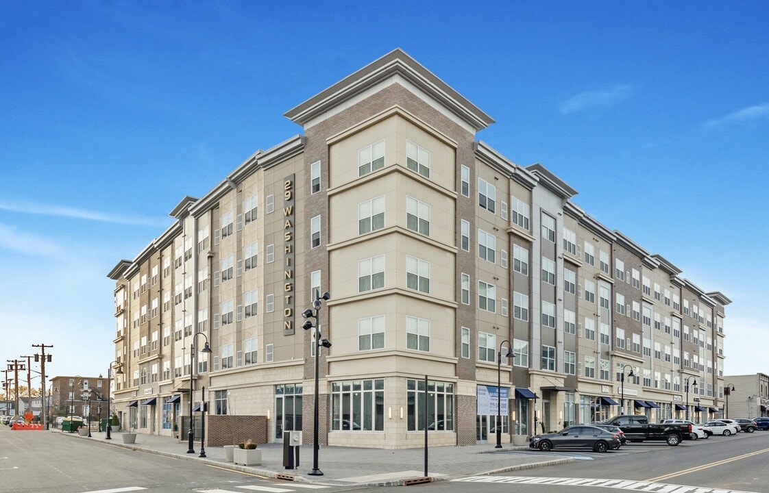 29 Washington Ave in Carteret, NJ - Foto de edificio