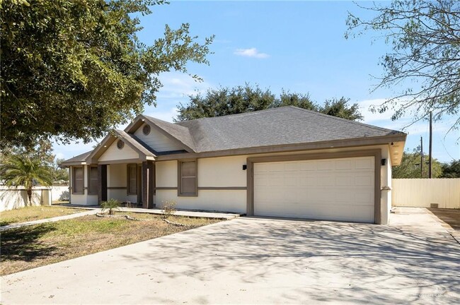 6112 Davis Ln in Mission, TX - Building Photo - Building Photo