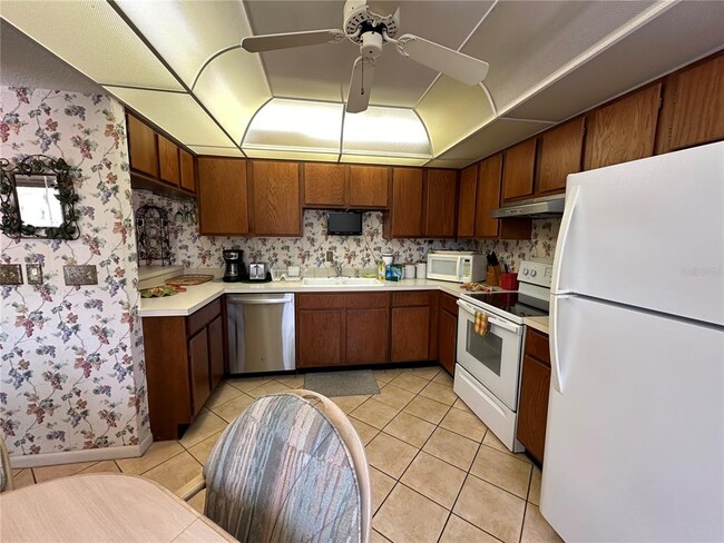 1647 Brookhouse Ct in Sarasota, FL - Building Photo - Building Photo