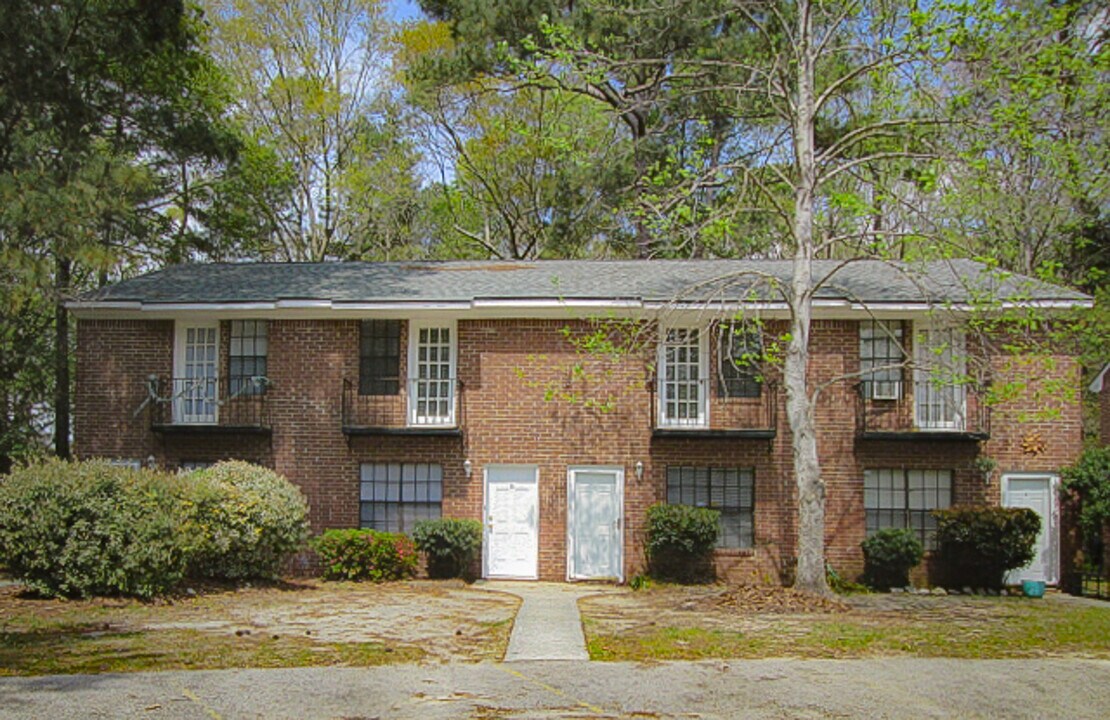 114 Timber Ln in Summerville, SC - Foto de edificio