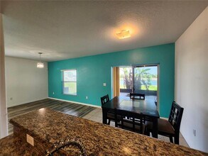 949 Seminole Sky Dr in Ruskin, FL - Building Photo - Building Photo