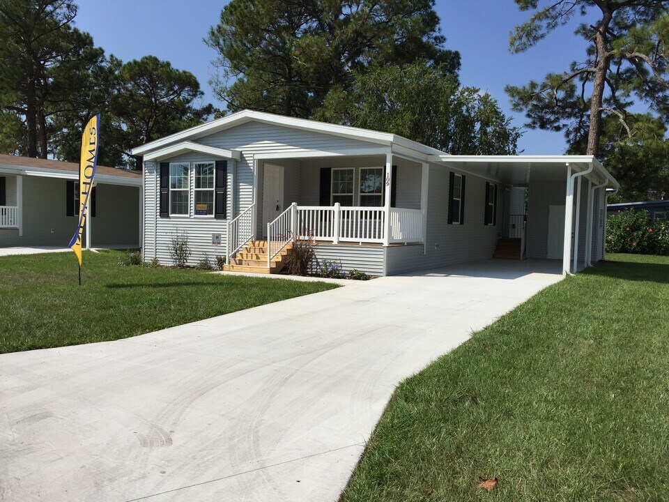 2170 NW 47th Cir in Ocala, FL - Building Photo