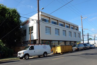 Hakoya Lofts in Portland, OR - Building Photo - Building Photo